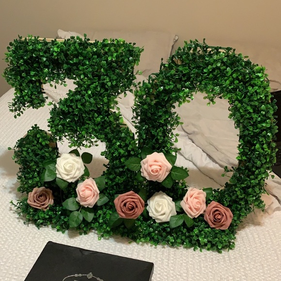 Number 30 sign to celebrate birthdays.